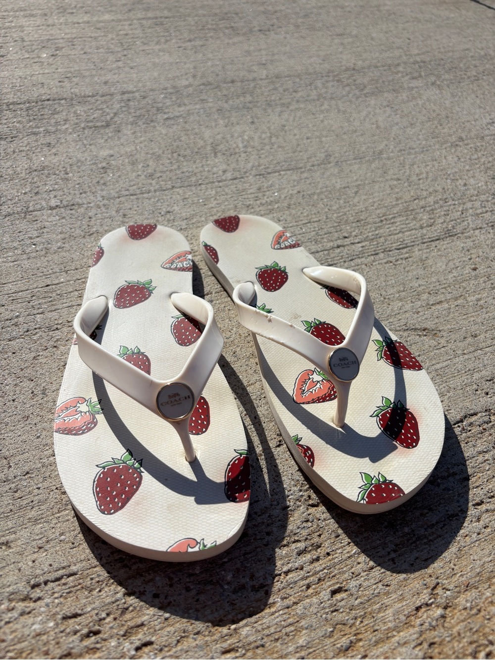 Coach Strawberry Print Cream Flip Flops - Picture 2 of 9